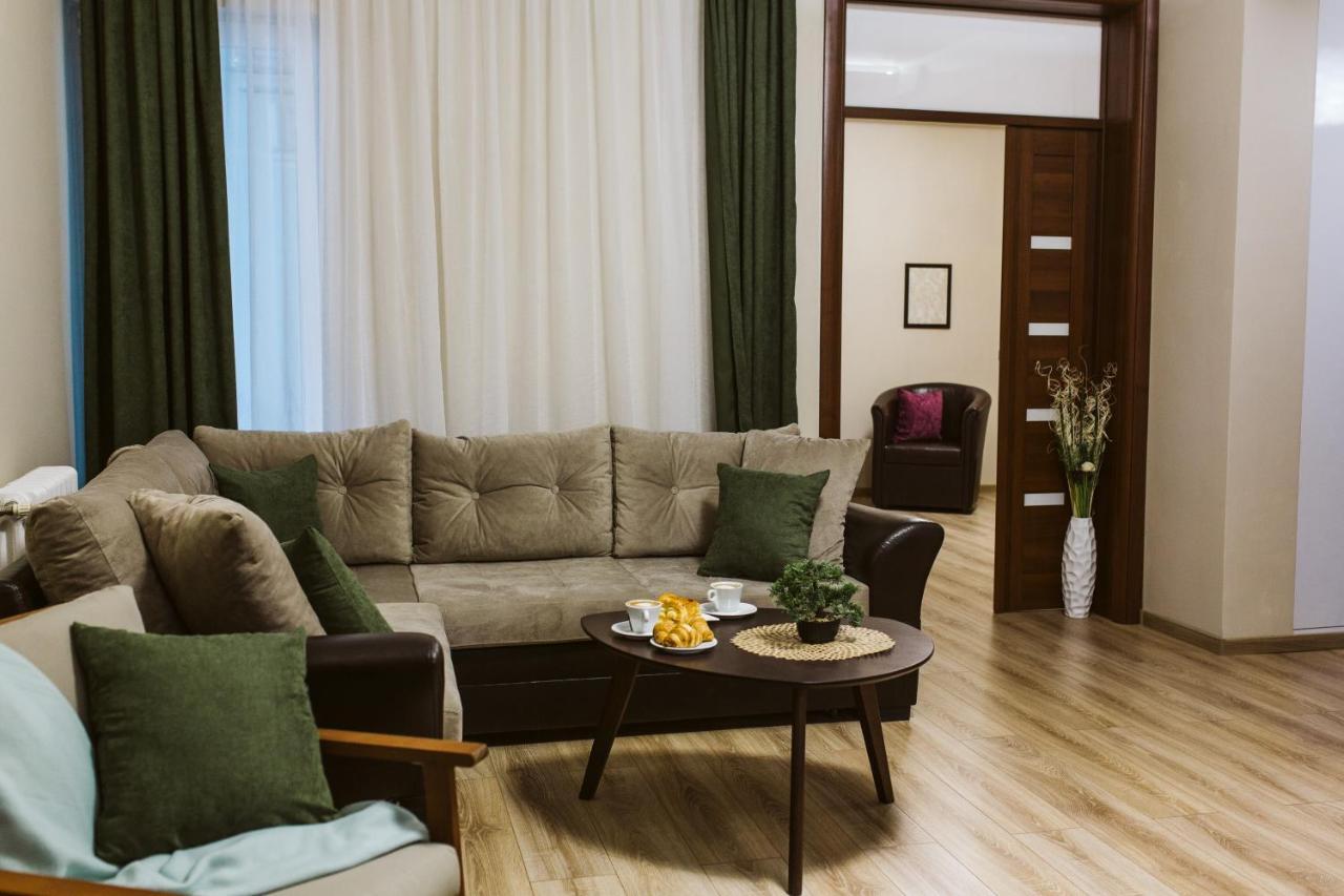 Vively Lux Apartment Subotica Exterior foto